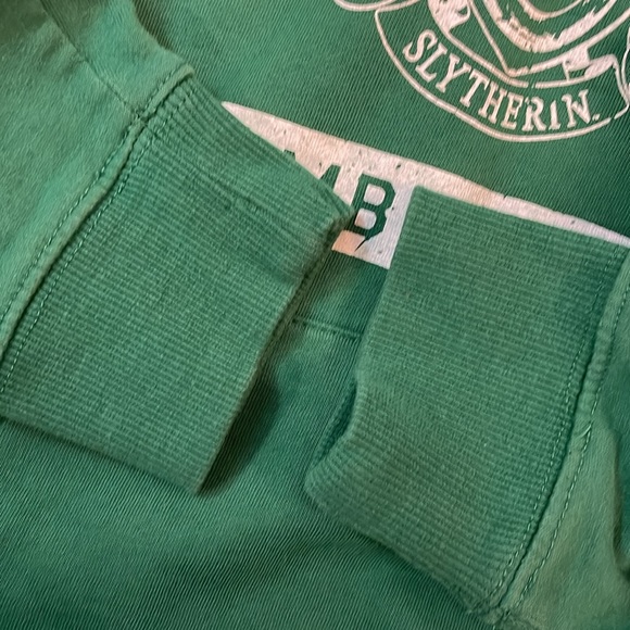 Harry Potter Slytherin Men’s Hoodie Size Small - Picture 6 of 6
